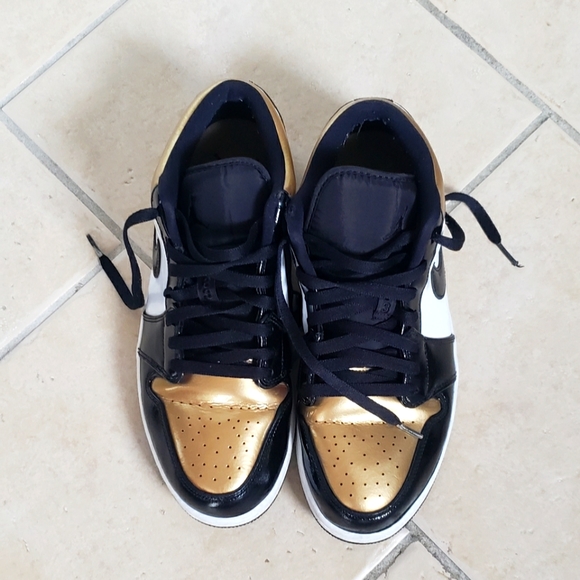 Nike Other - Air Jordan 1 low gold toe size 11